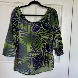 Lee's fashion Hawaii top size small